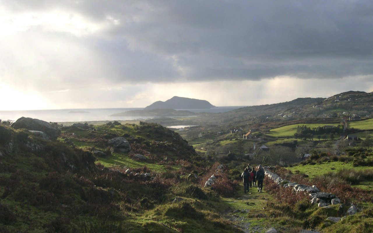 Walking the Kerry Way from Sneem to Caherdaniel